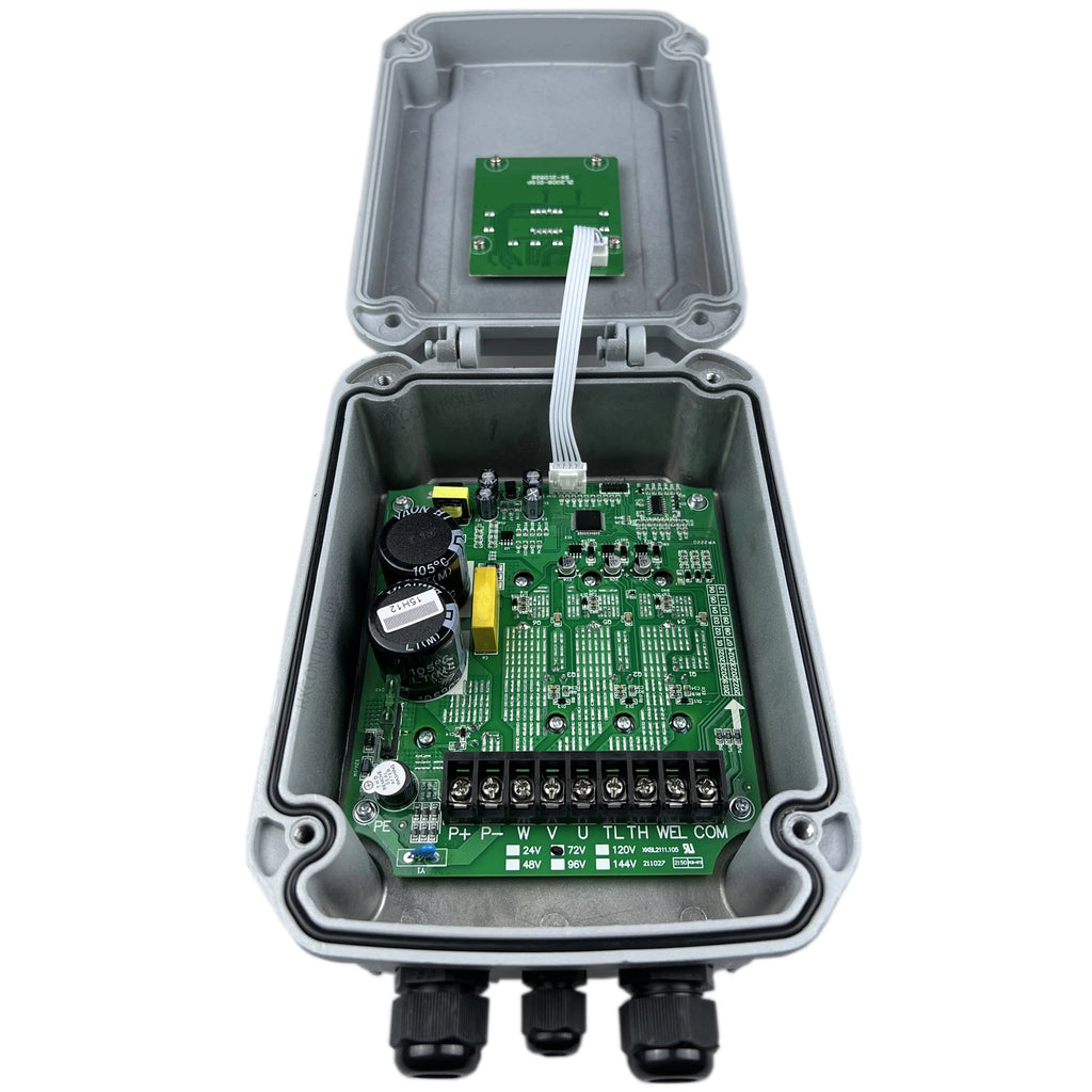 Solar Pump Controller 24V 48V 72V 96V 110V 400W-2000W DC Screw Deep Well Water Pump MPPT Controller Use Agricultural Irrigation